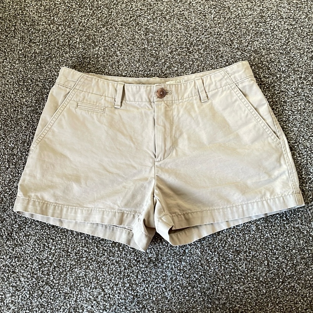 Gap shorts